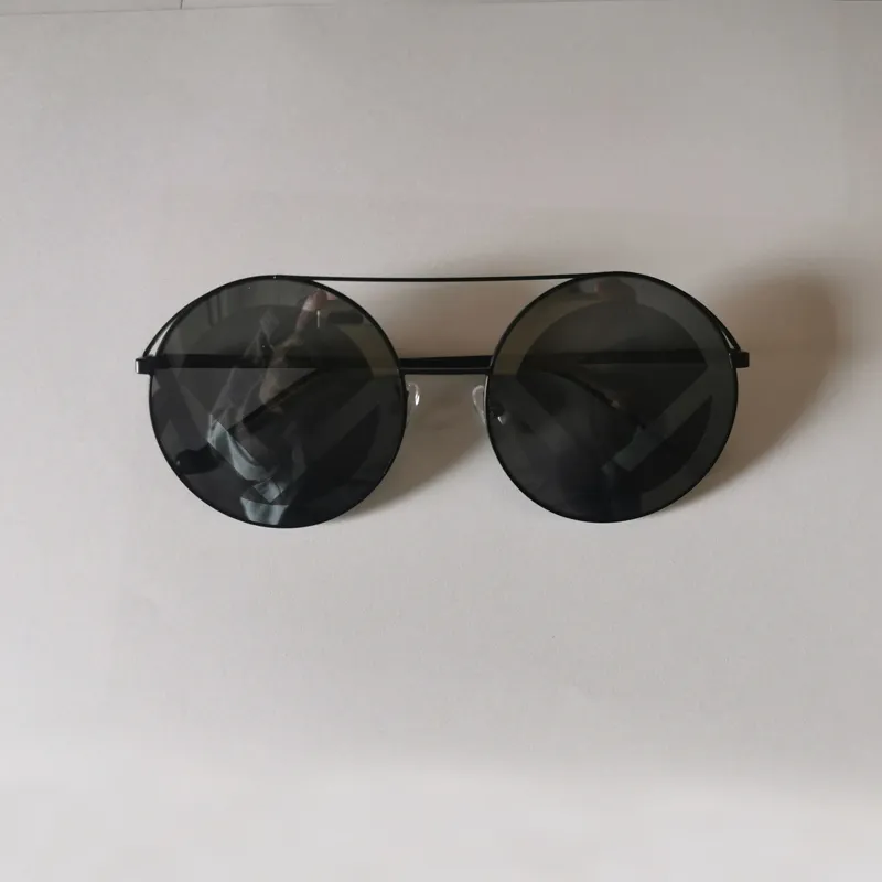 Lunettes de soleil rondes 0285 noir gris miroir lentille mode lunettes de soleil pour femmes hommes gafa de sol avec boîte 286g