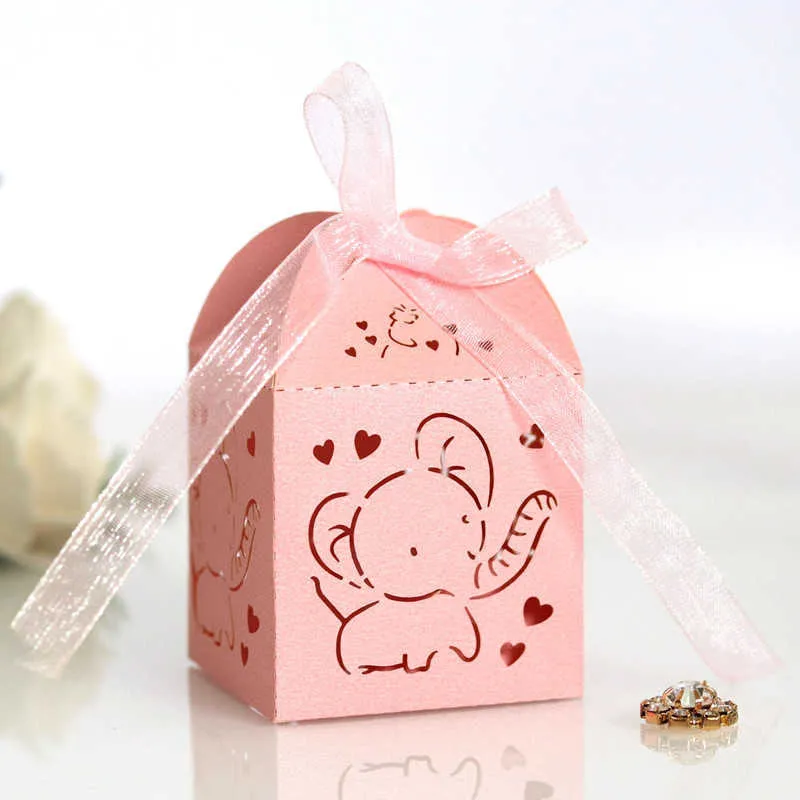 50st Laser Cut Elephant Hollow Carriage Favors Box Gifts Candy Dragee Boxes Baby Shower Bröllop Födelsedag Förpackning Papperspåsar 211014