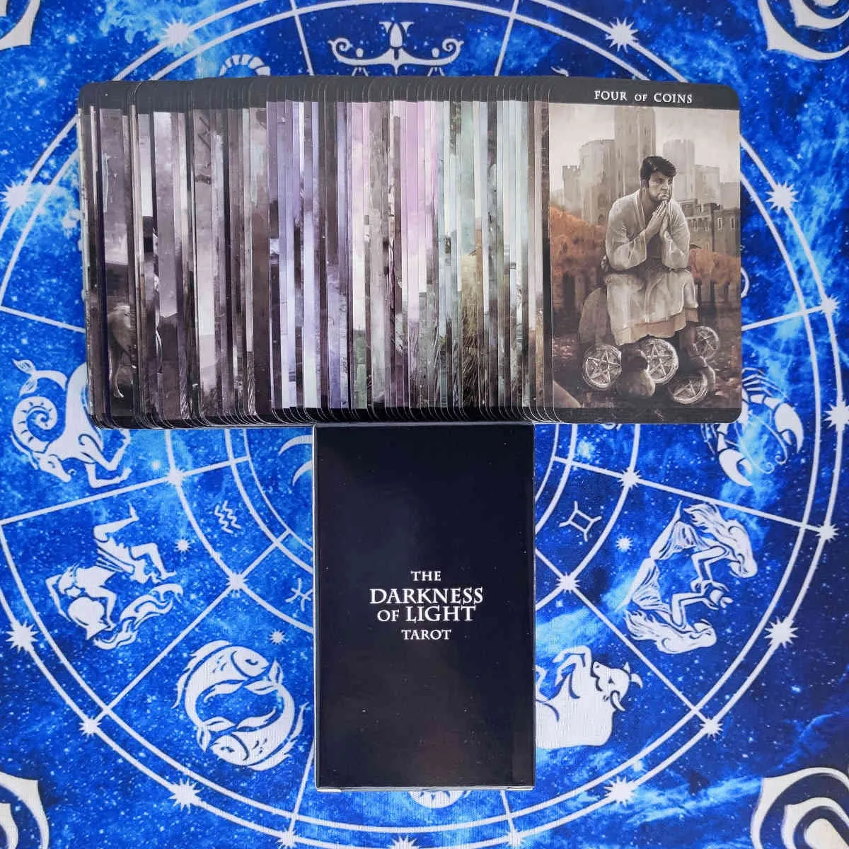Nouveau les ténèbres de la lumière cartes de Tarot Divination Deck divertissement parties jeu de société Support livraison directe 79 pièces/boîte