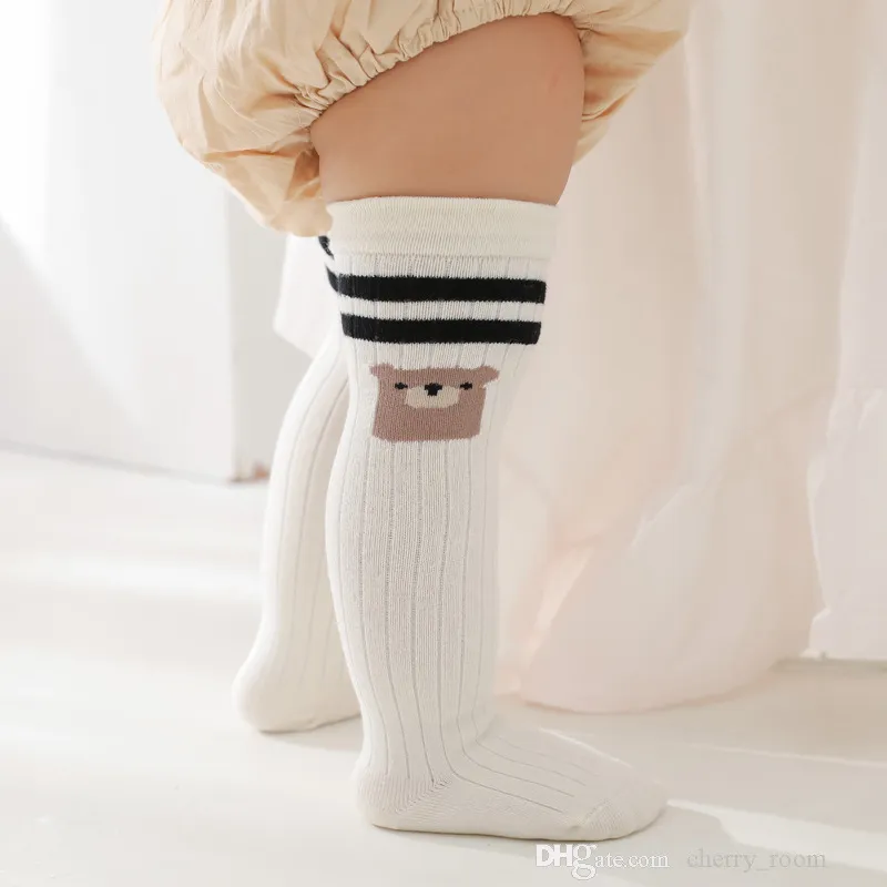 Automne hiver bébé enfant en bas âge princesse chaussettes enfants garçons filles dessin animé ours rayure genou manches chaussette long tube infantile animal décontracté lâche bas D039