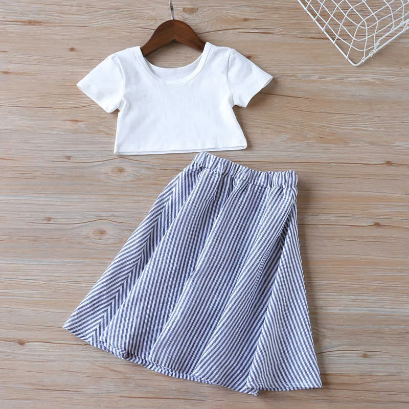 ユーモアベアガールズ衣類セット夏の半袖漫画Tシャツ +ストリードプリントスカート甘い女の子の赤ちゃんの子供服