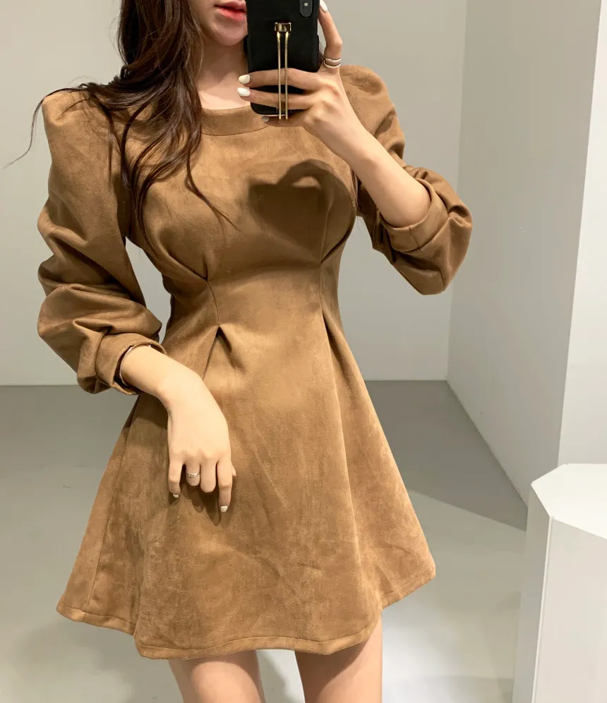 Corea Chic Elegante Luce Donna Matura Autunno Inverno Temperamento Retro Vita Sottile Girocollo Mini Abito Donna Completo 923C 210420