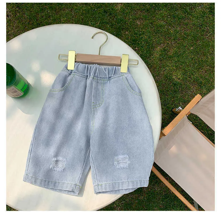 Pojkar sommar tunn rippad knä längd denim byxor barn koreanska stil casual lösa shorts 210615