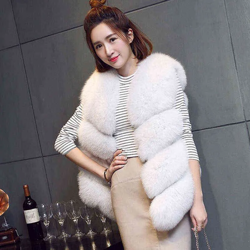 Zadorin Luxury Faux Fur Vest Kvinnor Plus Storlek Furry Short Faux Fur Vests Coat Fur Gilet ForRure Höst Vinter Overcoat 211110