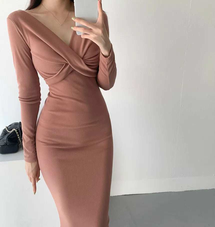 EZGAGA Seksi Düşük Kesim MIDI Parti Elbise Kadınlar Sonbahar Yeni Criss-Cross Dantelli V Yaka Bayanlar Bodycon Elbise Zarif Vestidos Feminino 210430