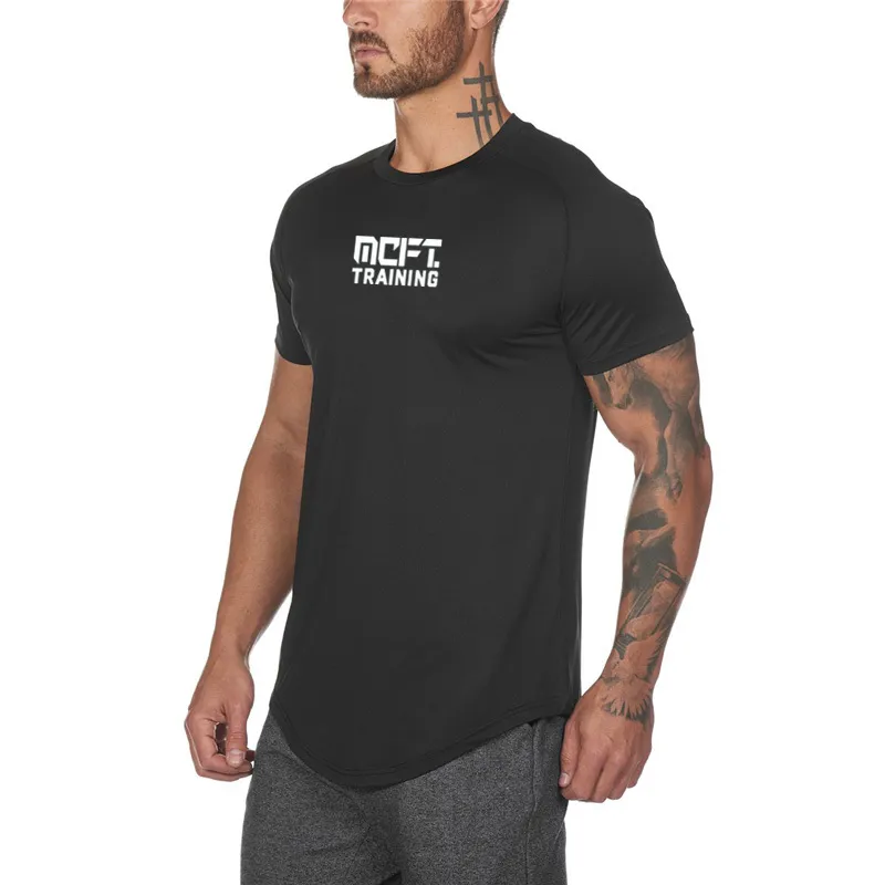 Marka Marka Krótki Rękaw T Shirt Men Street Moda Slim Fit Fitness T-shirt Summer Workout O-Neck Szybki Suchy Hip Hop Tshirt 210421