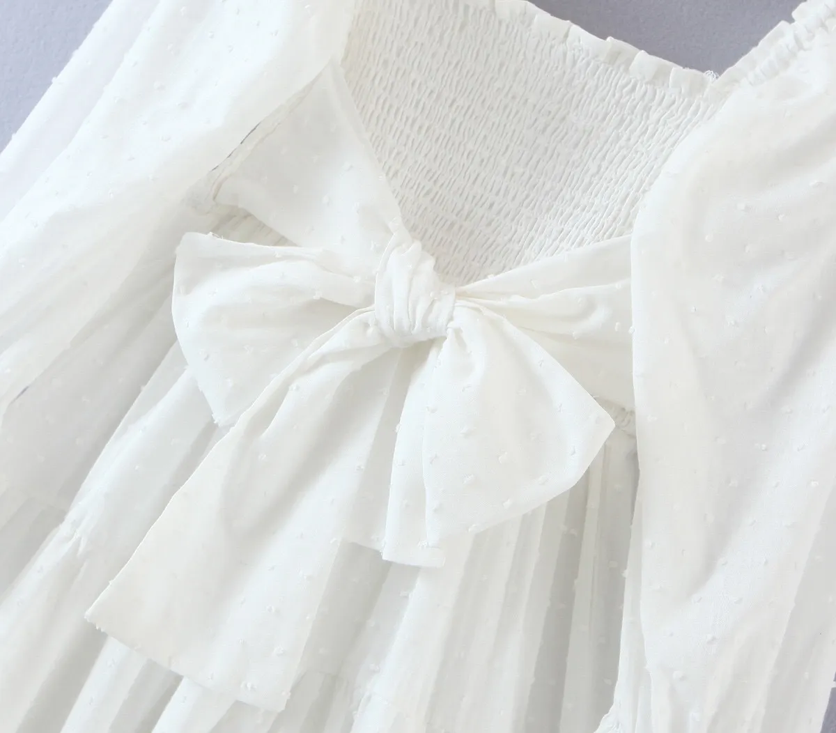 Vår 3D dot vit elastisk räckt kropp långärmad swing klänning eleganta kvinnor slips båge ramar pläterade midi klänningar vestido 210429