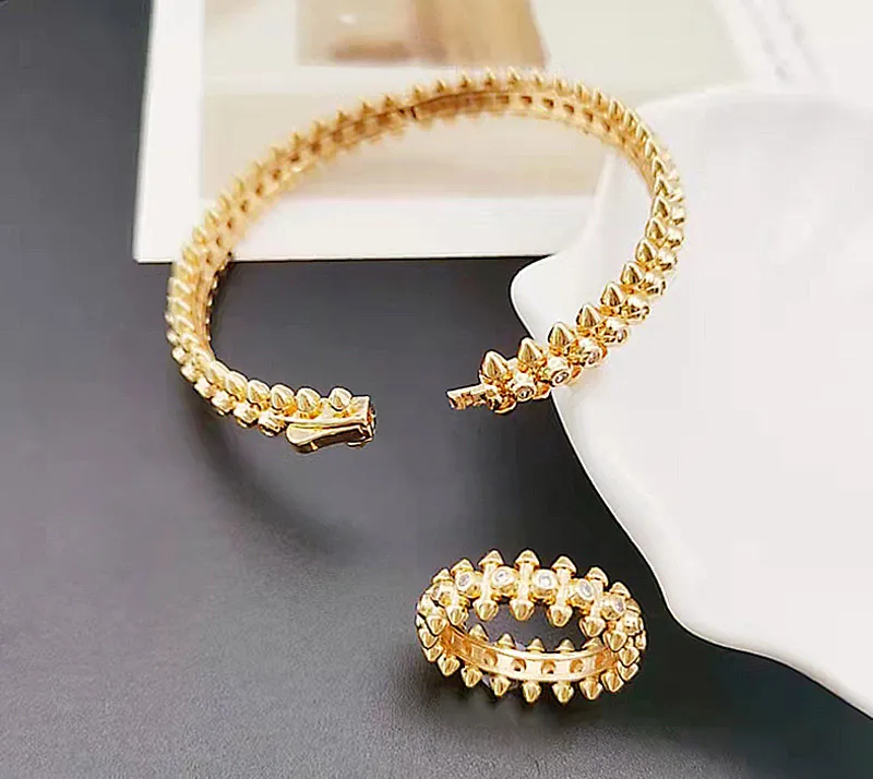 Donia Jewelry bracelet de luxe mode européenne et américaine classique cône carré cuivre micro-incrusté zircon bracelet ensemble de bagues dame de2526