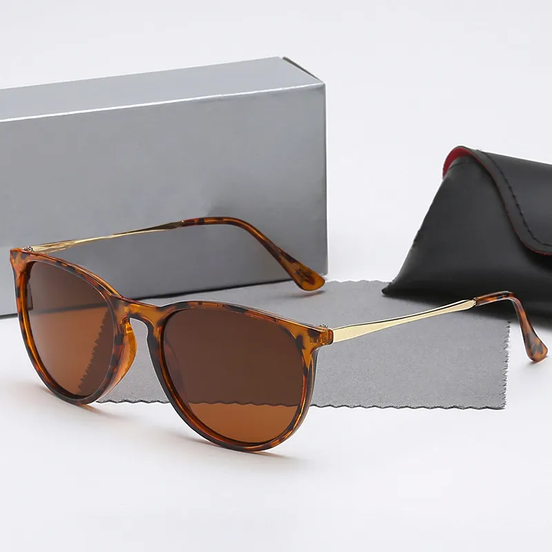 Klassiska Erika Solglasögon Kvinnor Brand Designer Mirror Cat Eye Sunglass Star Style Protection Sun Glasses UV400 med Boxes295T