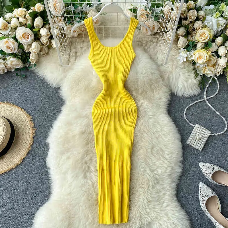 Nomikuma Summer Knitted Tank Dress Vintage Square Collar Abiti senza maniche Bodycorn Sexy Stretch Slim Maglione Vestidos 210427