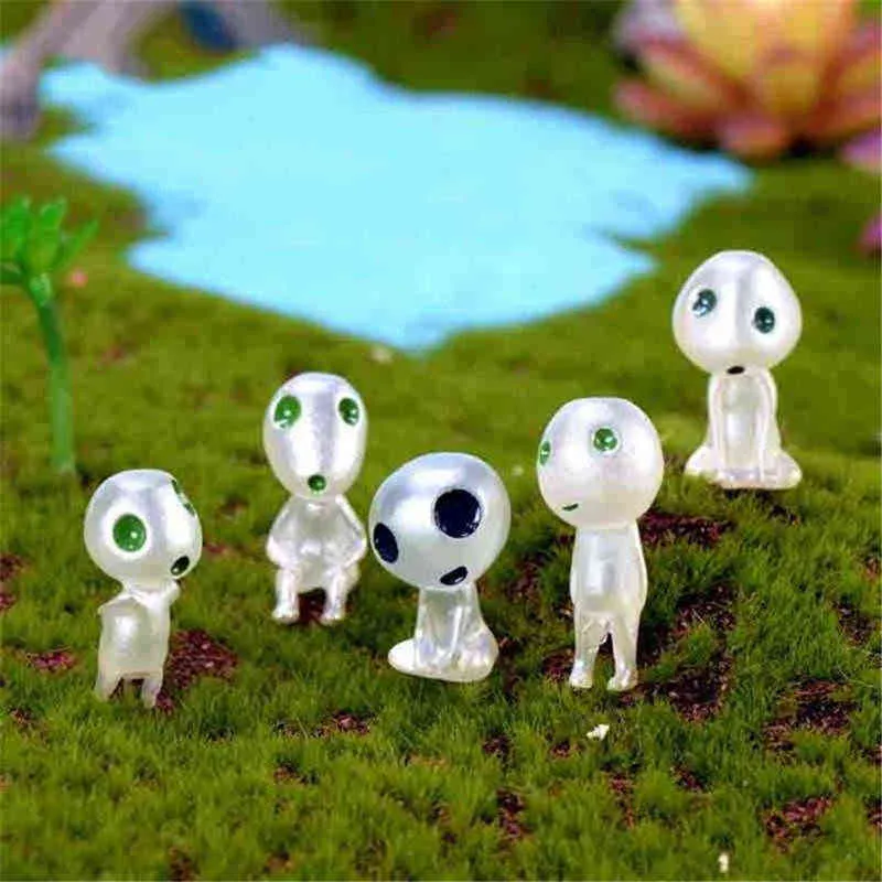 1 Zestaw Studio Figurka Ghibli Mininaturna Kodama Mononoke Mininatury Drzewo Elfy Księżniczka Dekoracyjne Figurki Spirit 211101