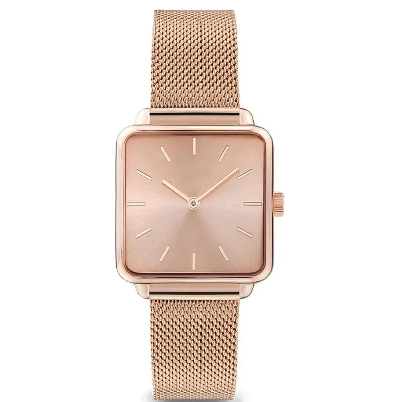 Wristwatches 여성 네트형 패션 사업을 대신하여 제곱 머리가있는 간단한 시계.