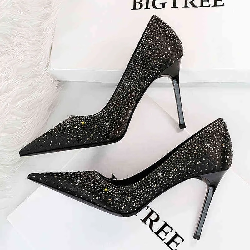 2022 Brand Women glitter 9,5 cm hoge hakken zijden pompen ontwerper bling kristal witte stripper hakken bruiloft promschoenen plus maat g220516