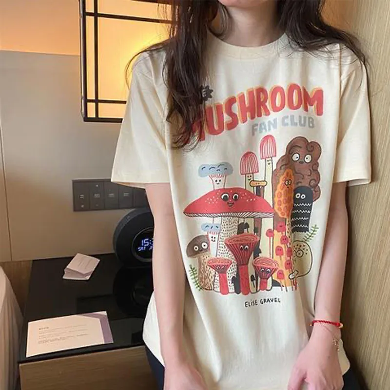 The Mushroom Cute Women's T Shirt Harajuku Vintage 80s 90s Bomull Kortärmad Kawaii Grafisk Rolig Tee Streetwear Kläder 220328