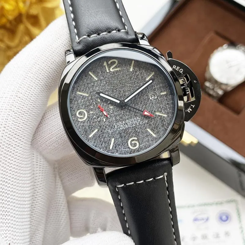 Man horloges 2022 Nieuwe Vier Steken Luxe Heren Horloges Quartz Horloge Hoge Kwaliteit Top Merk Kleine Naald Run Klok Rubber en Leath210d