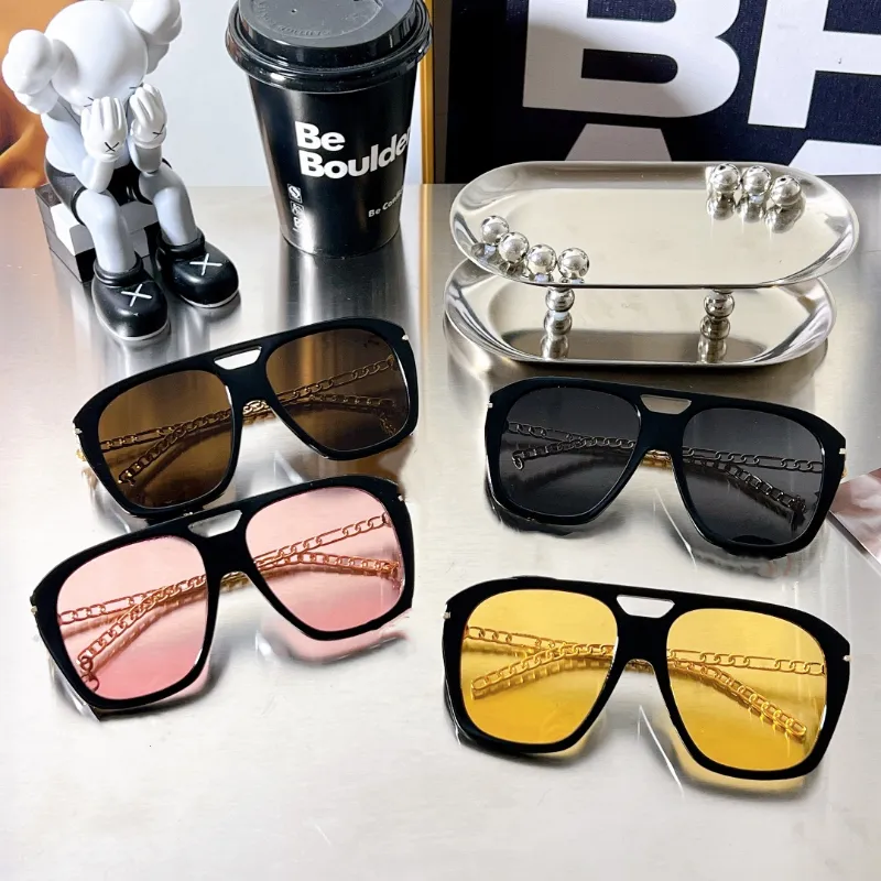 2022 New Square Fashion sunglasses Frame Outdoor High Resolution Polarized Glasses High Quality UV400 Comes With Letter Pendant GG0723S