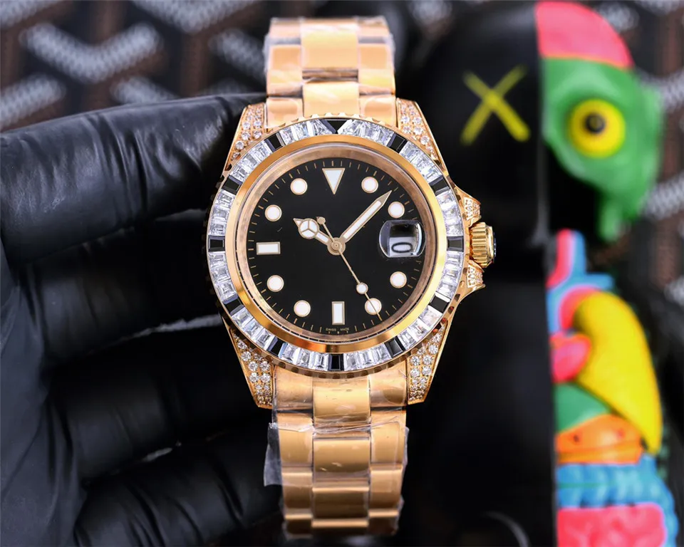 Małe marka zegarków Rose Gold Diamond Watch Automatyczny ruch ze stali nierdzewnej Składanie klamry Montre de Luxe295a
