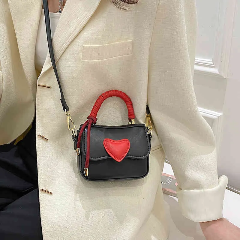 Bags 2022 spring new Valentine's day love hand-held Shoulder Bag Pink woven contrast small square Messenger women's Purse