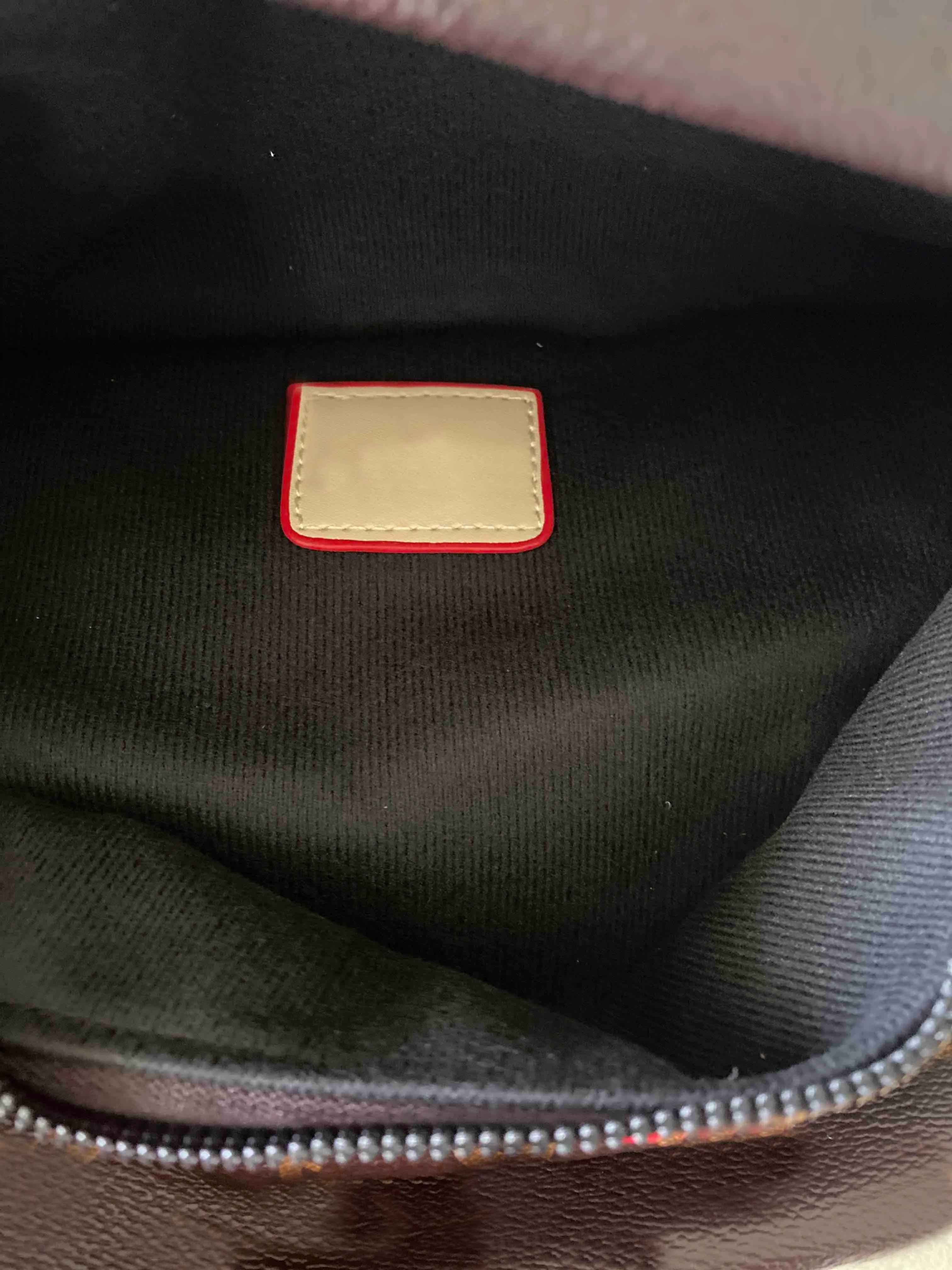 Caisse de téléphone portable Sac de sachet de taille de sac à main sac à main sac à main hommes femme Bumbag Belt Femmes Sacs de poche Fashion Tote HQL137262U