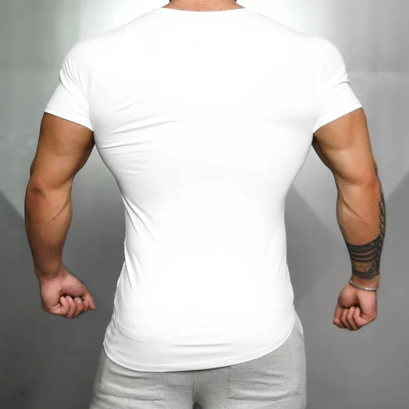 Merk Solid Clothing Gyms T -shirt Mens Fitness strakke T -shirt katoen slank fit T -shirt mannen bodybuilding zomer top blanco t -shirt 22055174904