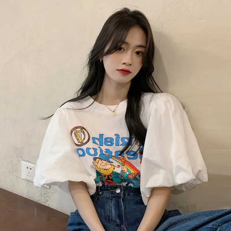 Lös estetisk t-shirt kvinnors t-shirt sommarstoppar kort ärm avslappnade pulovers grafiska modekläder koreanska vita 220514