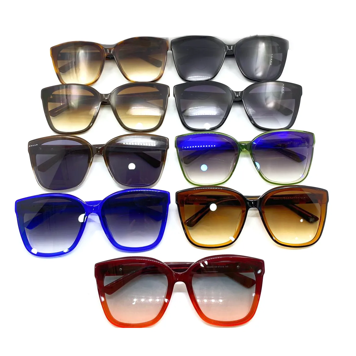 Óculos de sol de verão para mulher moda homemglasse versas de sol de enormes de tamanho de tamanho quadrado glasse design de arte de praia shadeglass attidu268v