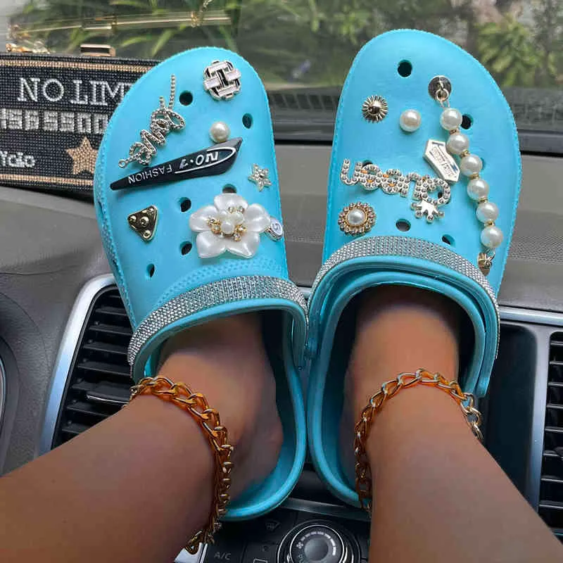 Sandálias nxy verão mulheres shinestone woman grossa de fundo de fundo slides para casa não deslizamento flip lady tapulh shoes shoes hole slippers 0528