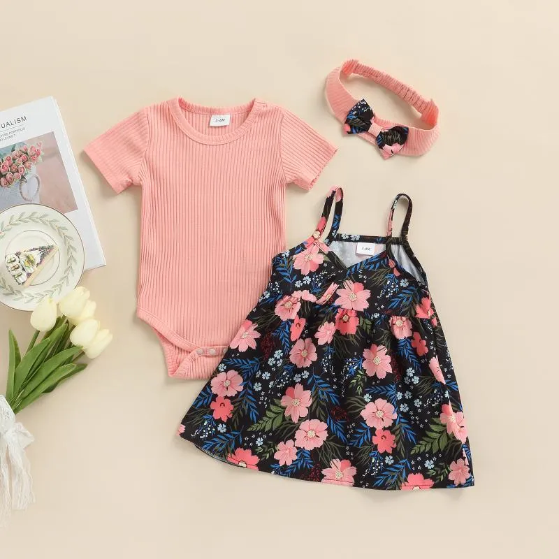 Kleidungssets Baby Mädchen Sommerkleidung Set Kurzarm gerippte Strampler und Blumendruck Hosenträgerrock mit Stirnband 3tlg