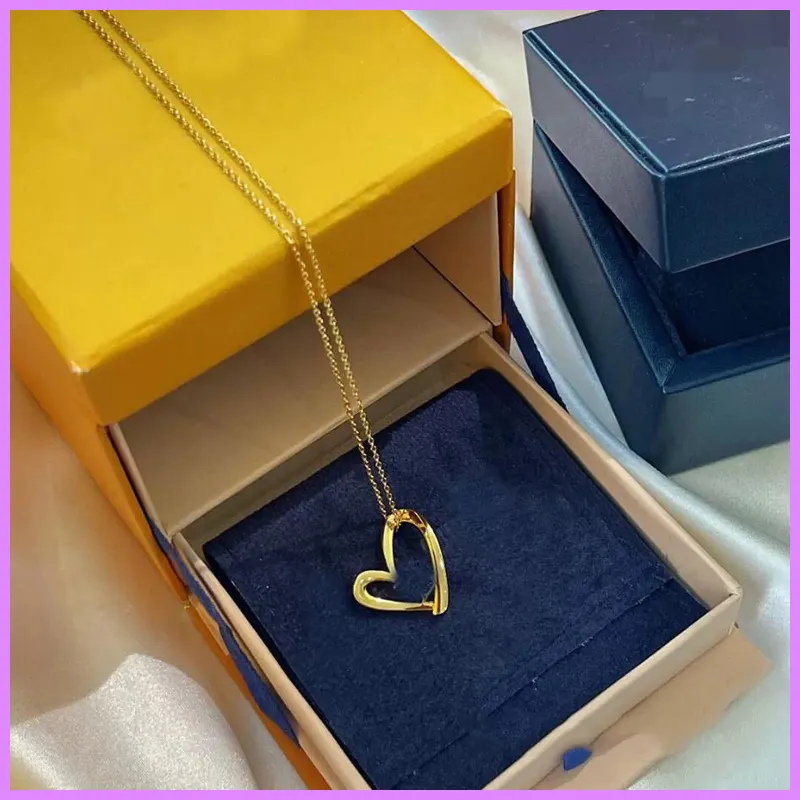 Luxury Necklace Designer Jewelry New Bracelet Brand Heart-shaped Earrings For Womens Fashion Brands Necklaces Bracelets With Box G224211F