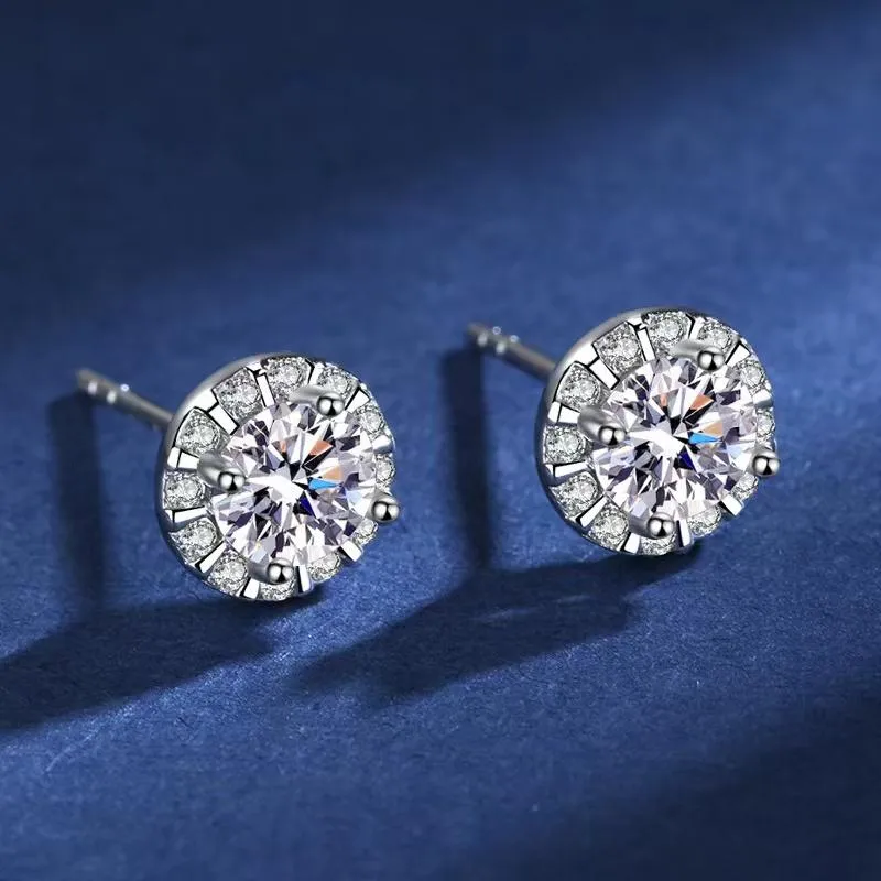 Stud Classic S925 Silver Round Moissanite Diamant Boucles d'oreilles Femmes Bijoux Plaqué Or Blanc 0 5ct 5mm Gift280t