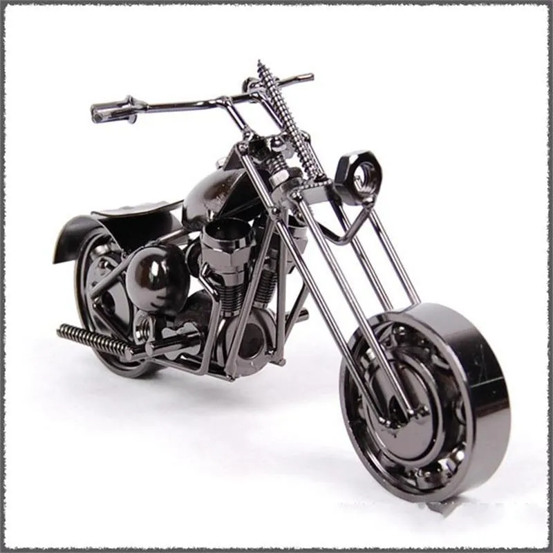 Motocicleta Shape Ornament MEDE METAL FERRO DE FERRO DE FERRO PARA A HOME sala de estar decoração suprimentos para crianças Presente C0411