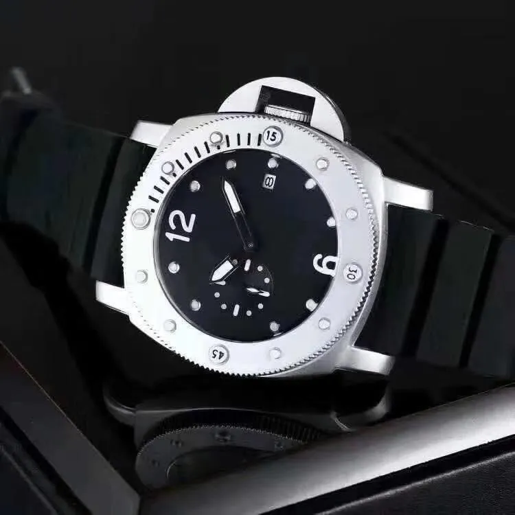 2022 Luxe Horloges Mode Rubberen Band Top Gloednieuwe Drie Steken Serie Kleine Naald Run Tweede Hoge Kwaliteit Casual Quartz Wr220m