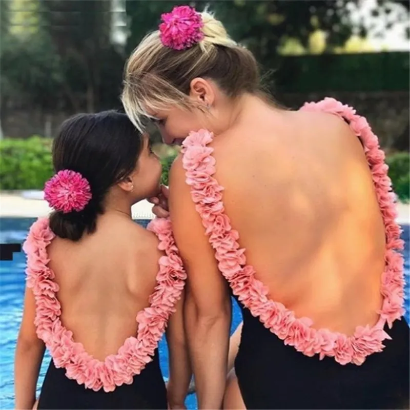 Backless Combating Mother e filha Swimsuit Family Look Mommy Me Womens Bikini Swimwear Rous