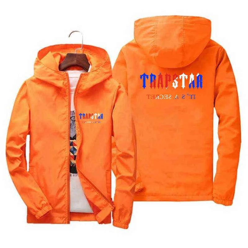 Chaqueta para hombre Chaqueta superior Moda para hombre Ropa al aire libre Divertida rompevientos con capucha Abrigo fino con capucha TRAPSTAR Y220803