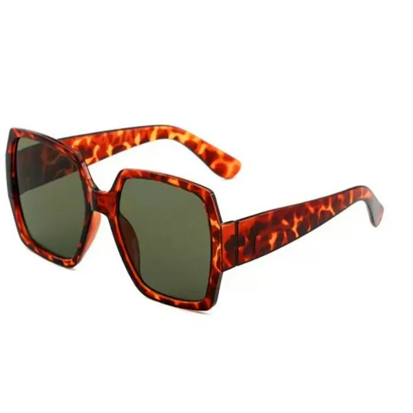 55931 Designer óculos de sol populares de óculos de marca ao ar livre PC Moda Moda Classic Ladies Luxury Sunglasses para Women230W