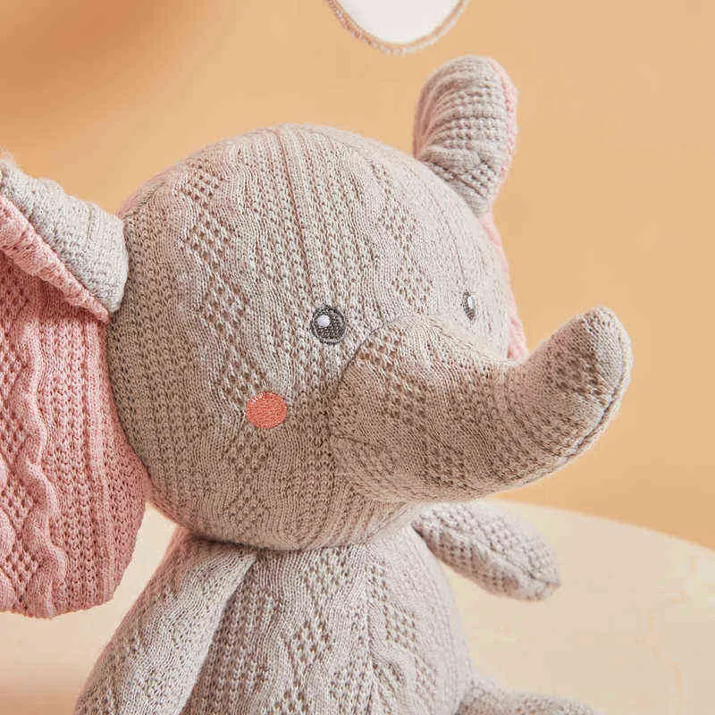 Gestrickte schöne Tier-Plüschtiere, superweiche Cartoon-gefüllte Dino-Elefant-Schwein-Kaninchen-Koala-Puppen für Kinder, Babypuppe, Heimdekoration J220704