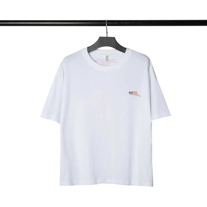 Streetwear Apricot Black White Kapital T-shirt män Kvinnor Färgglada skelett Bone Printing T Shirts Badge broderi TEE TOPS