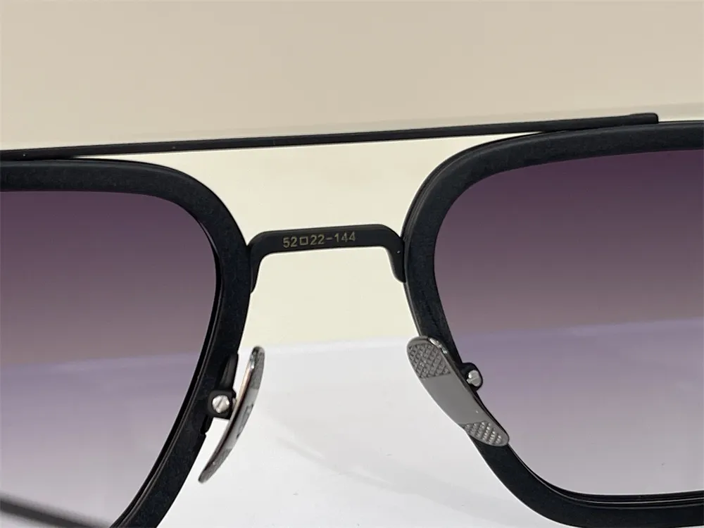 Designerskie okulary przeciwsłoneczne dla mężczyzn w stylu marki modowej męskie retro retro okulary metalu metalowy kwadratowy kształt złota rama unisex okulary UV 2672