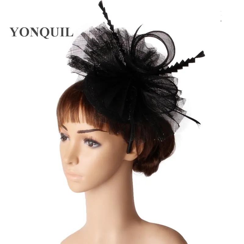 Beretas Damas Elegantes sombreros de plumas de plumas Accesorios para el cabello Fascinadores elegantes para la fiesta de bodas Haz de oro y carreras de 1522 Berets B3195