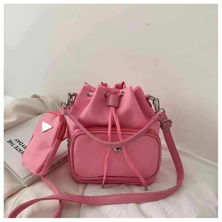 Outlet nuovo zaino in tela di nylon con spalla e schienale con borsa a secchiello personalità alla moda semplice piccola Sale_LCXF