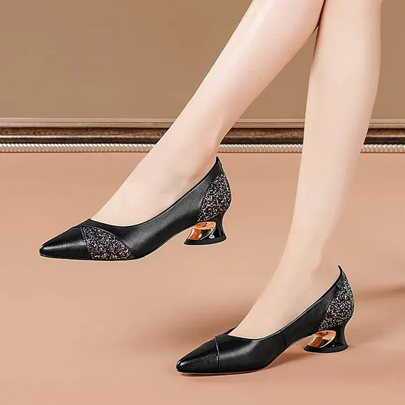 PU Leather Pointed Toe Shallow Casual Low Heels Shoes Luxury Non-Slip Office Shoes Vintage Slip On Women Single Shoes 220428