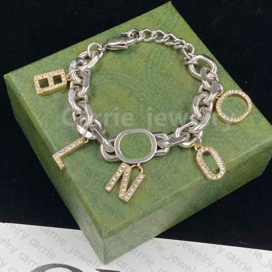 Fashion Pendant Necklace Bracelet Suit Designer Necklaces Stone Letters Design for Mens Womens Jewelry192q