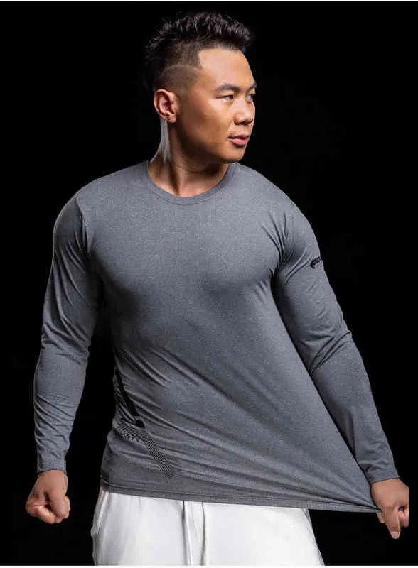 Camiseta de manga longa Men spandex fitness primavera outono slim fit esportes shirt o-ginze camiseta de camiseta de camiseta de academia