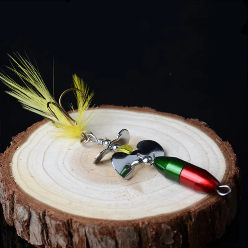 Fishing Hooks Rotating Spinner Sequins Lure 10g7cm Wobbler Bait with Feather Tackle for Bass Trout Perch Pike 220830