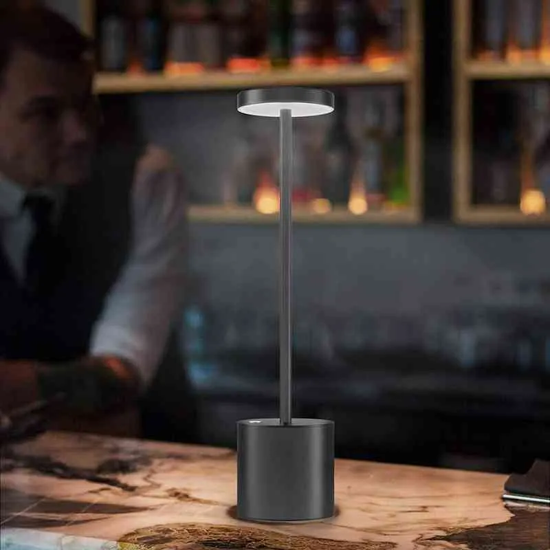 Enkel trådlös bordslampa LED-metall USB-uppladdningsbar 2-nivåer Ljusstyrka Natt Ljus skrivbordslampa Läsningslampa för restaurang H220422201