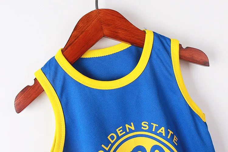 Yaz çocukları takım elbise spor basketbol giysileri takım elbise moda çocuklar eğlence mektupları erkek bebek hızlı kuruyan yelek tişört set 220507