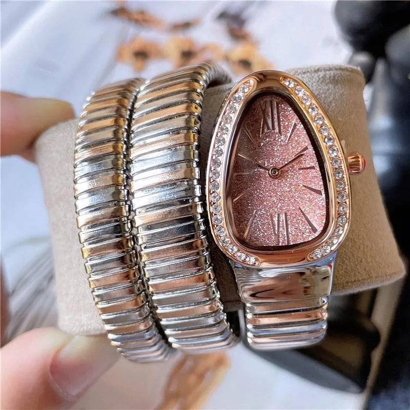 Marca Relojes de pulsera Mujeres Damas Forma de serpiente Estilo de diamante Banda de metal de acero de lujo Reloj de cuarzo Diseñador de moda adecuado duradero 301u