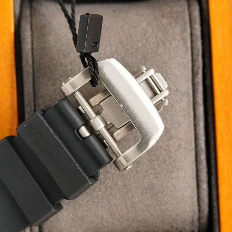 6 tipi di diamanti argento orologi da uomo di lusso misura 42 mm cinturino rosso bianco meccanico a carica automatica scorrevole liscio di seconda mano sportivo 2807