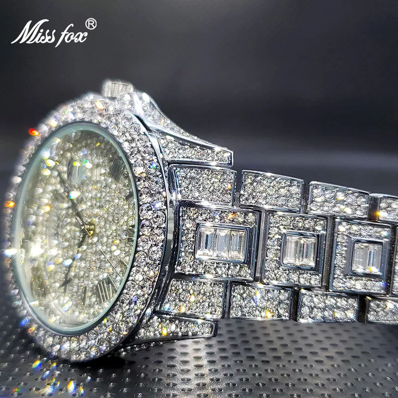 Relogio Masculino Luxury MISS Ice Out Diamond Watch Multifunzione Day Date Adjust Calendar Orologi al quarzo uomo Dro 2203252341