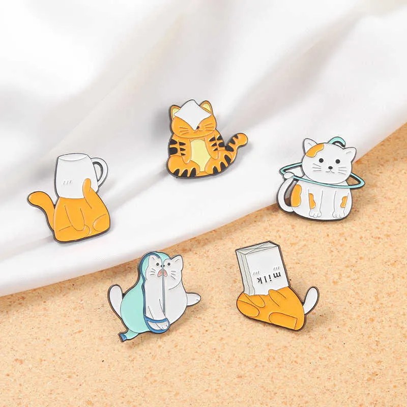 Simpatico cartone animato Spilla piccoli animali piccola tigre spilla in metallo con spilla in cartone gatti Trinket